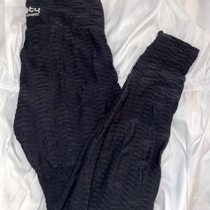 Booty By Brabants “Bom Bom” original leggings!